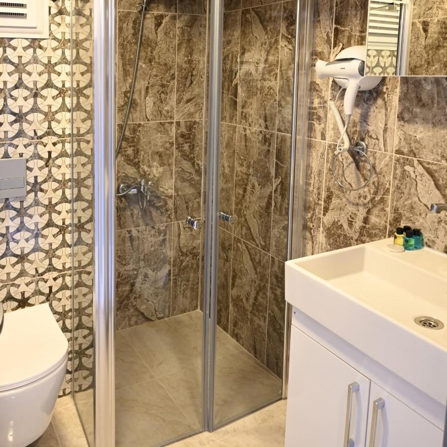 Roxx Royal Hotel كوشاداسيه المظهر الخارجي الصورة